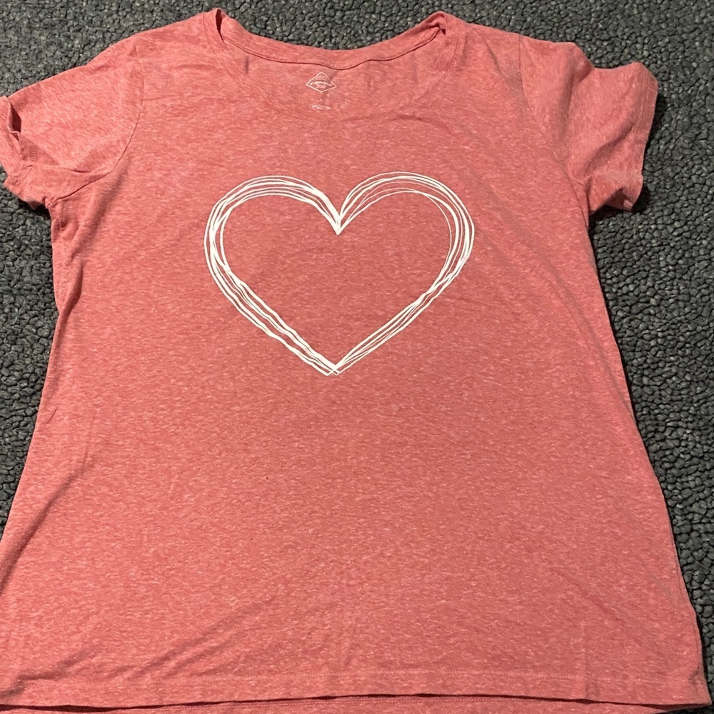 St. John's Bay Heathered Coral Short Sleeve Tee with White Heart